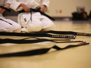 sports-passage-traditional-karate-black-belt-864114-pxhere.com