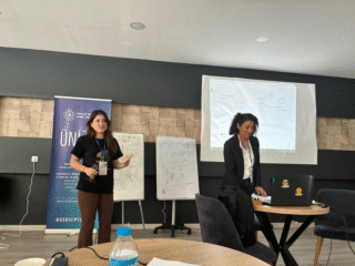 18427ac6-e173-4b4a-8aee-97bf7fa25049